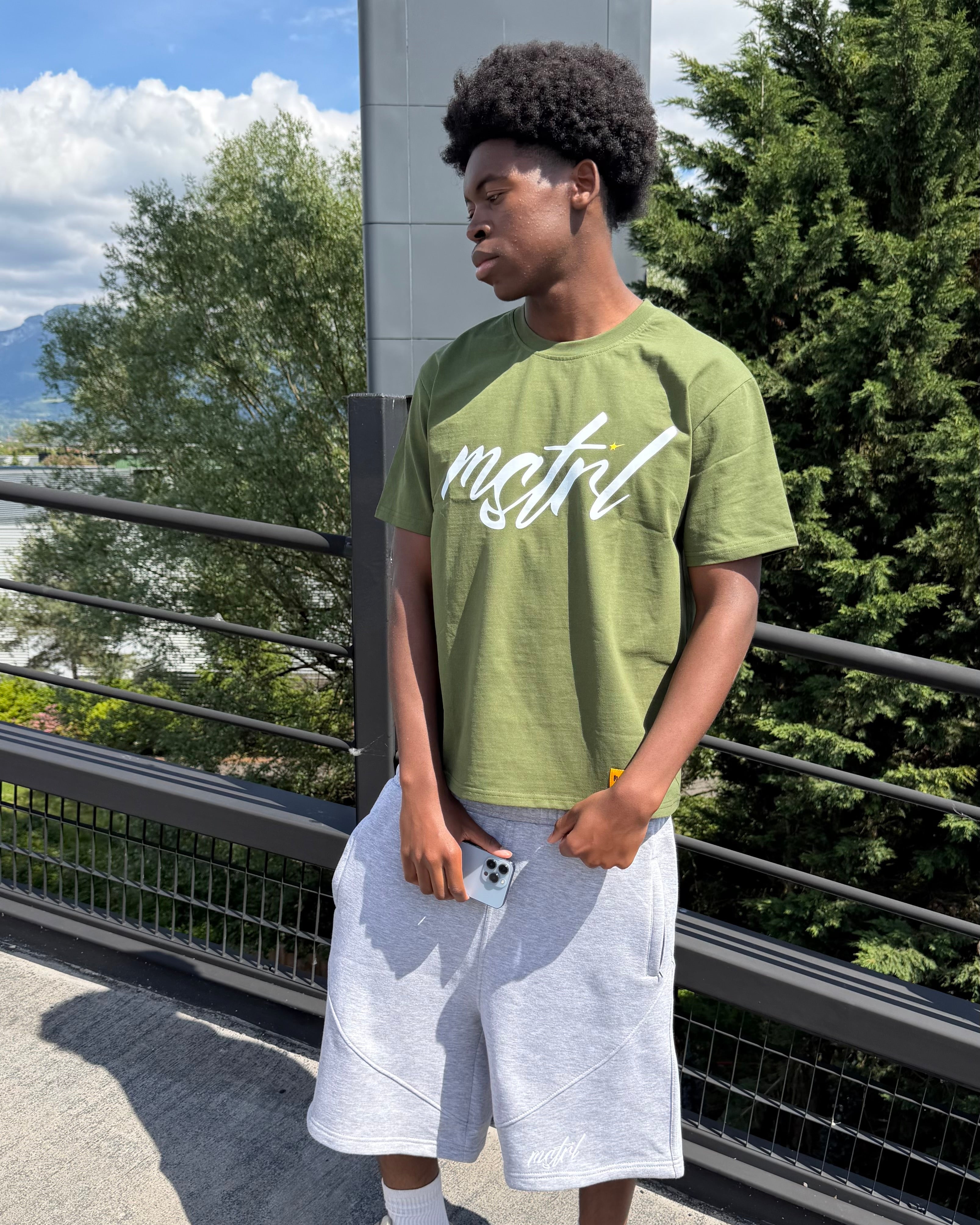 KAKI SIGNATURE TEE