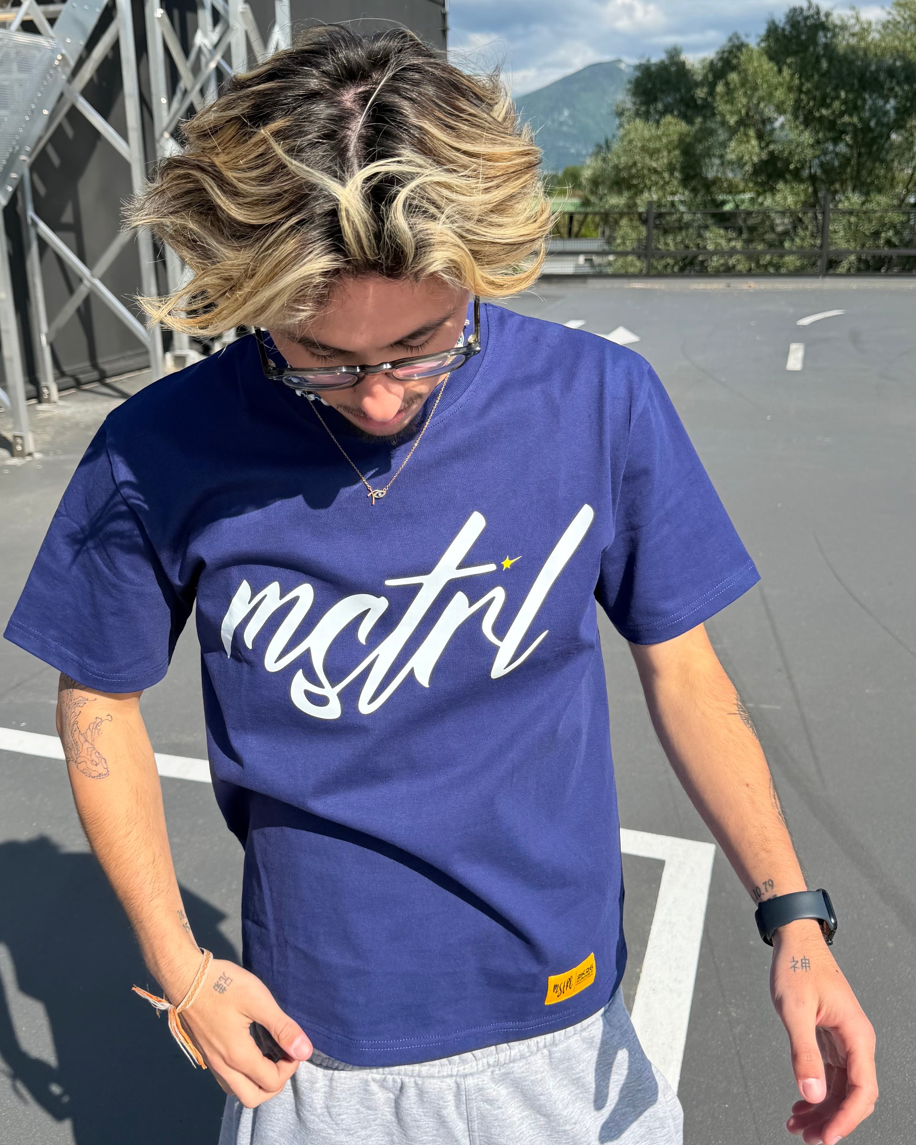 NAVY SIGNATURE TEE