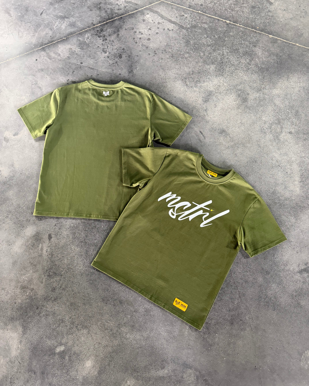 KAKI SIGNATURE TEE