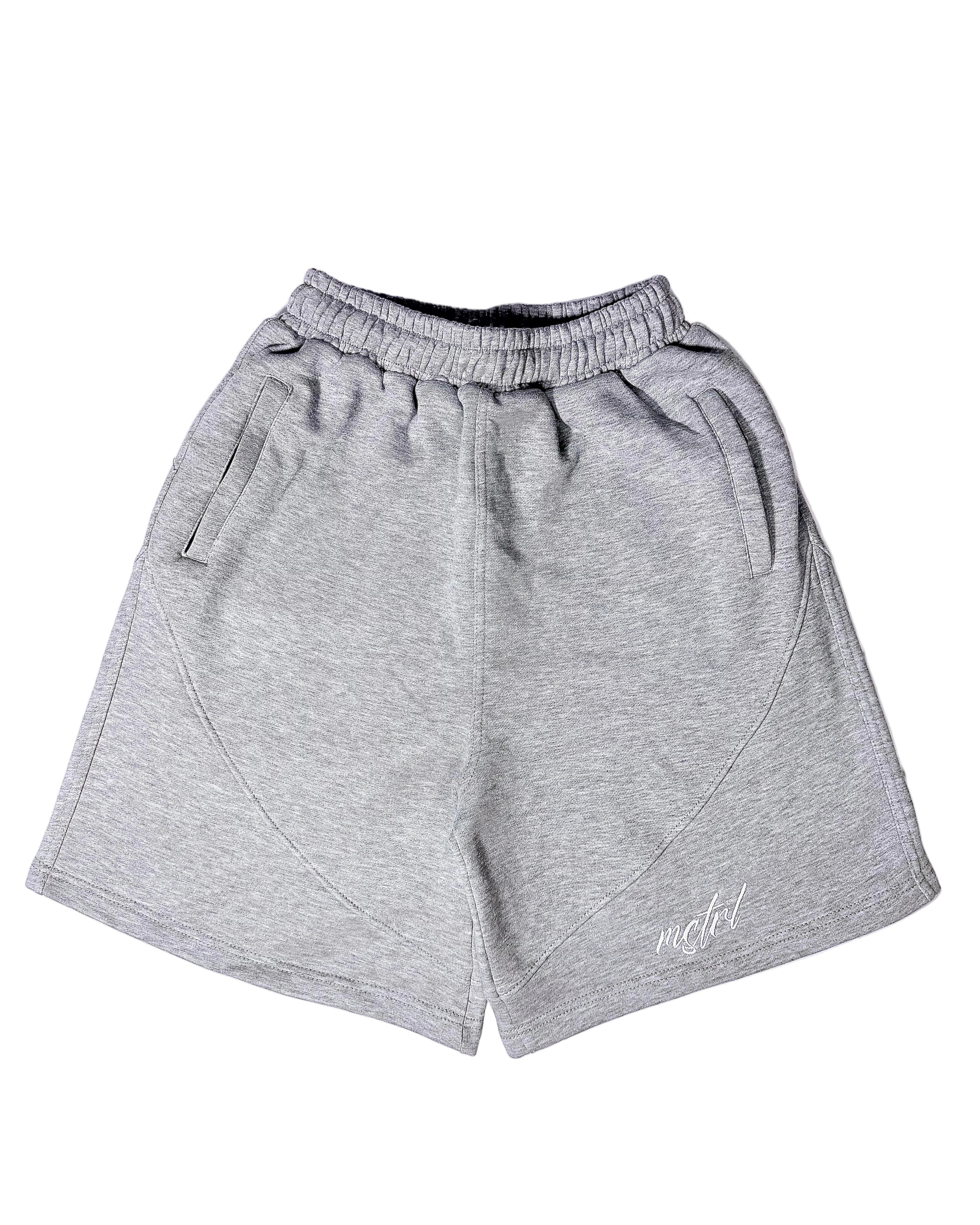 GREY BAGGY SHORT
